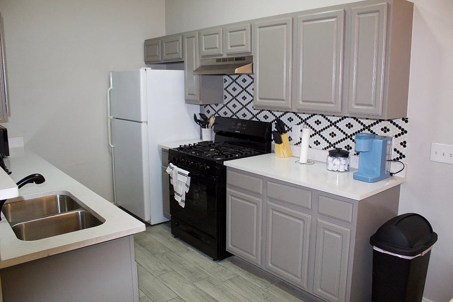 Furnished Finder property 826018_1 photo 8
