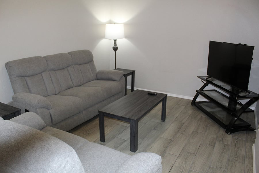 Furnished Finder property 826018_1 photo 10