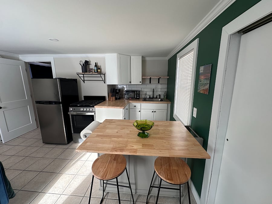 Furnished Finder property 826044_1 photo 2