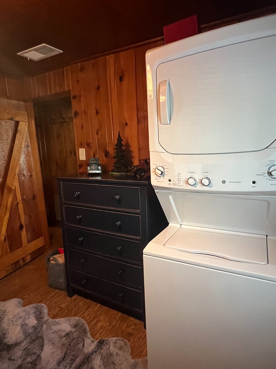 Furnished Finder property 826062_1 photo 9
