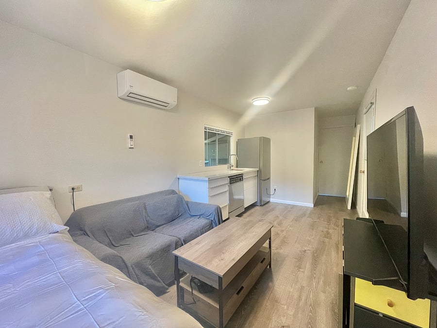 Furnished Finder property 826080_1 photo 7