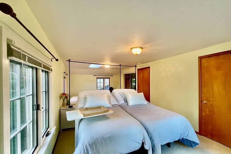 Furnished Finder property 826080_2 photo 16