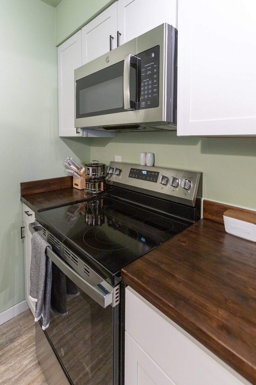 Furnished Finder property 826084_1 photo 15