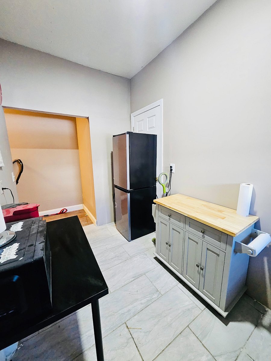 Furnished Finder property 826095_1 photo 12