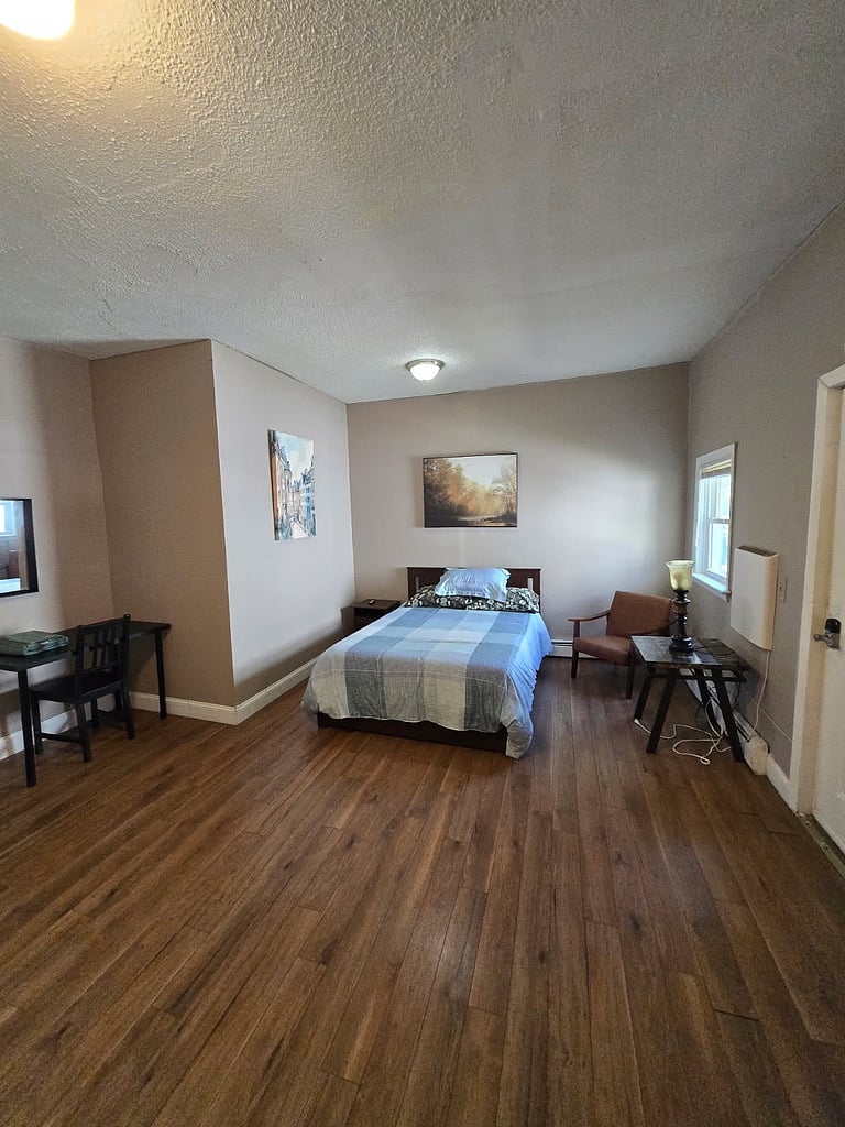 Furnished Finder property 826095_1 photo 4