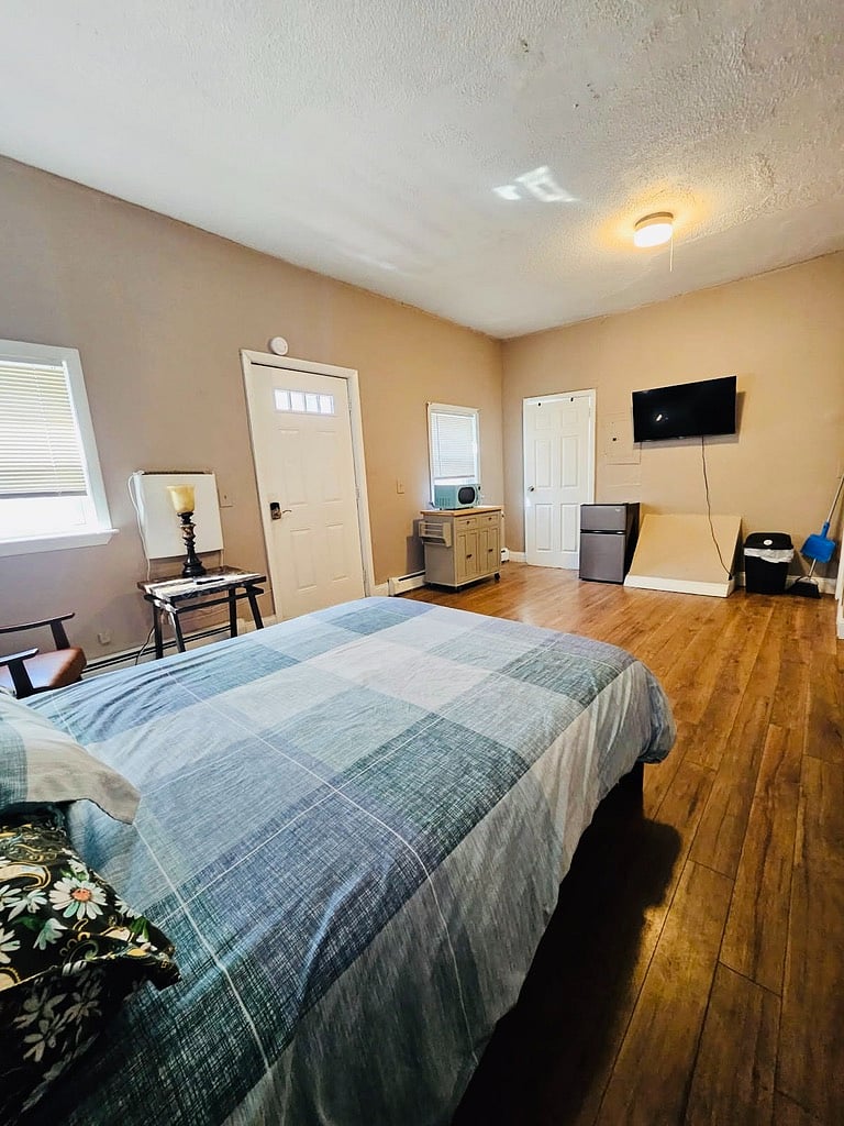 Furnished Finder property 826095_1 photo 8