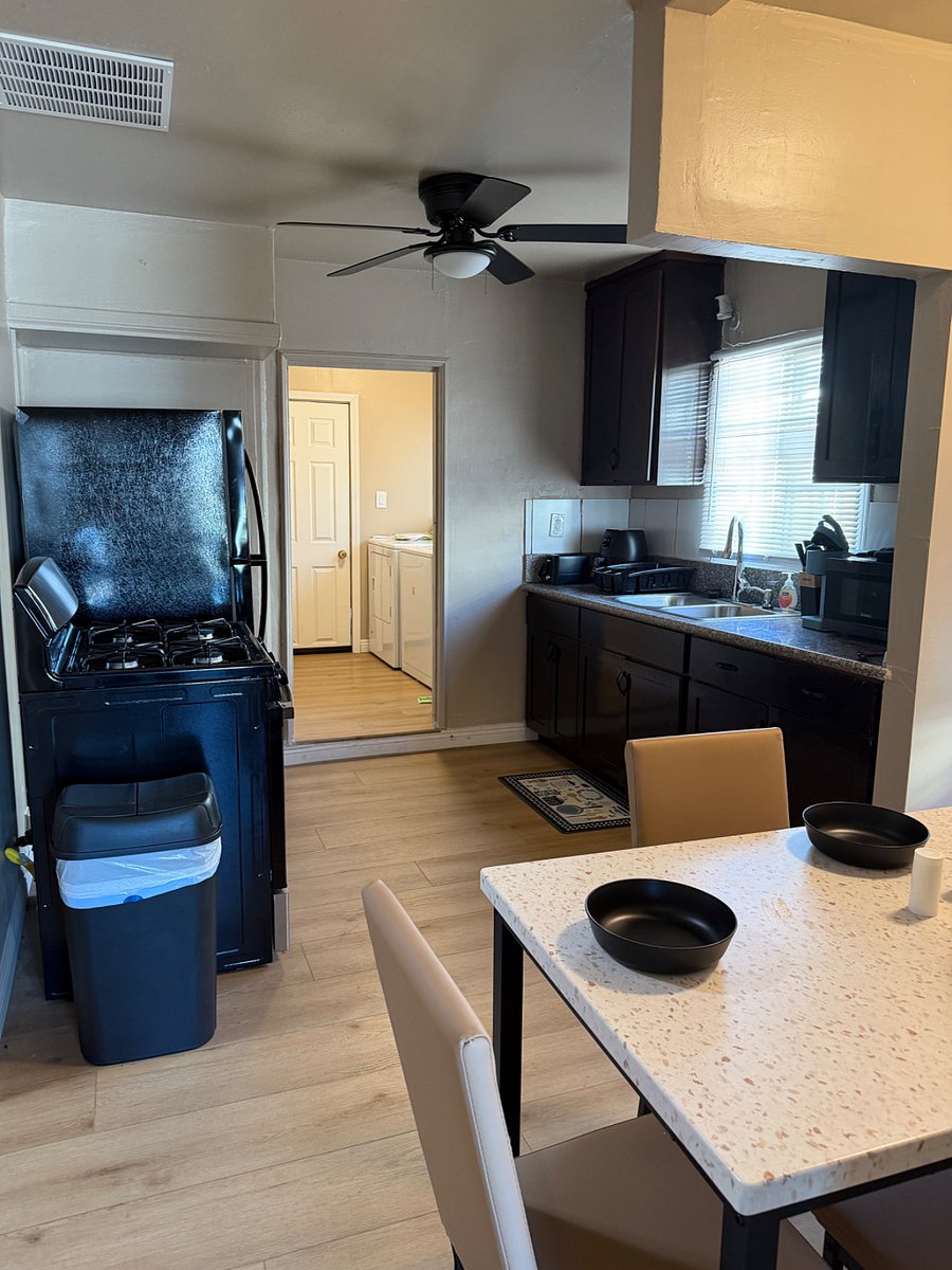 Furnished Finder property 826112_1 photo 18