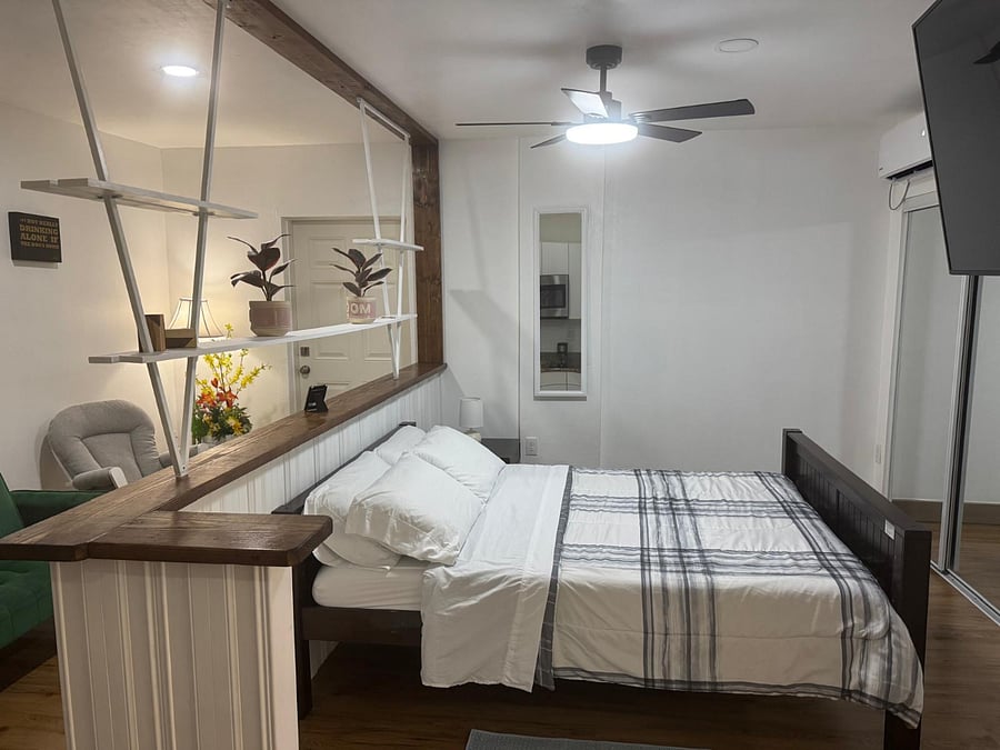Furnished Finder property 826133_1 photo 6