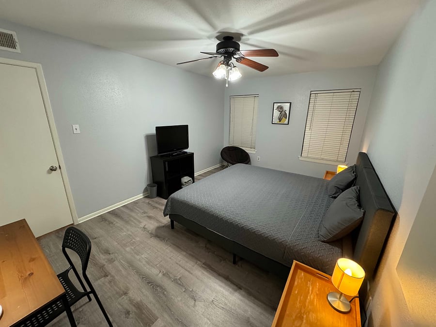 Furnished Finder property 826135_1 photo 7