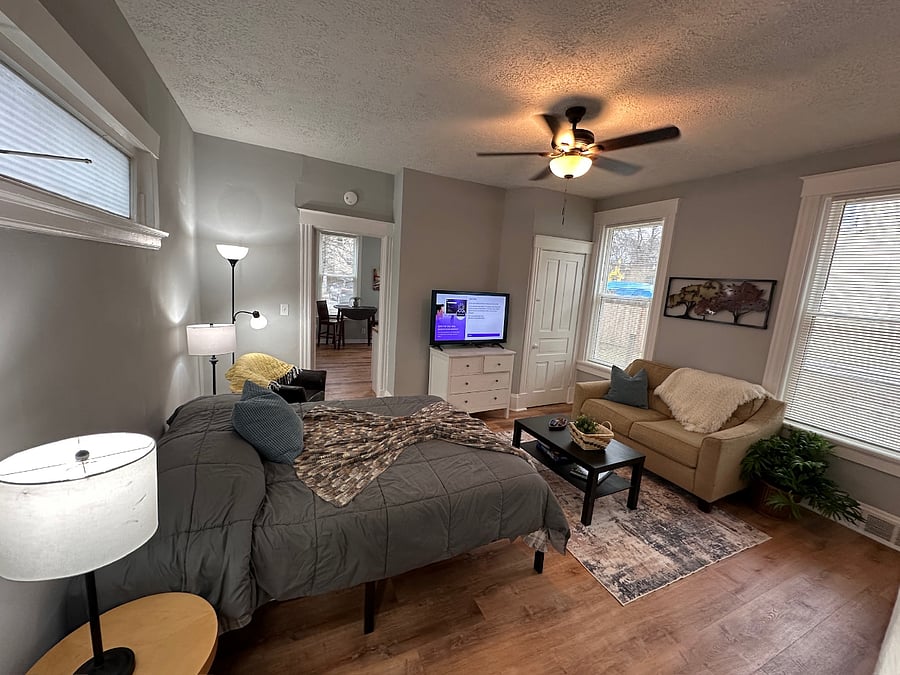Furnished Finder property 826137_2 photo 8
