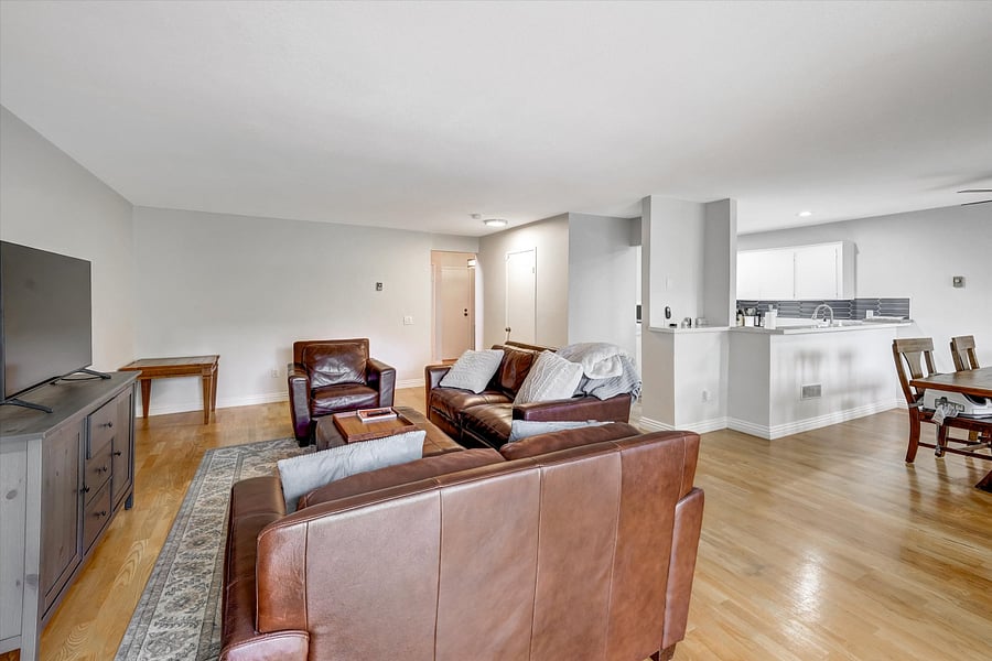 Furnished Finder property 826140_1 photo 9