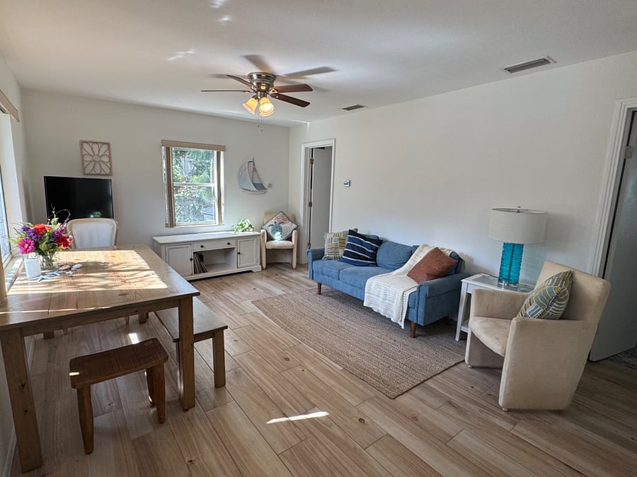 Furnished Finder property 826155_1 photo 4