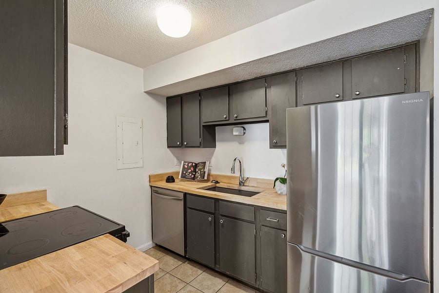 Furnished Finder property 826187_1 photo 13