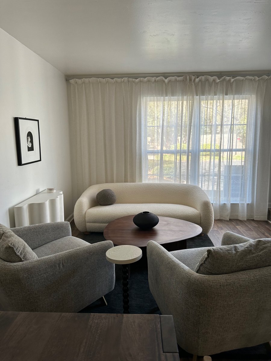 Furnished Finder property 826187_1 photo 6