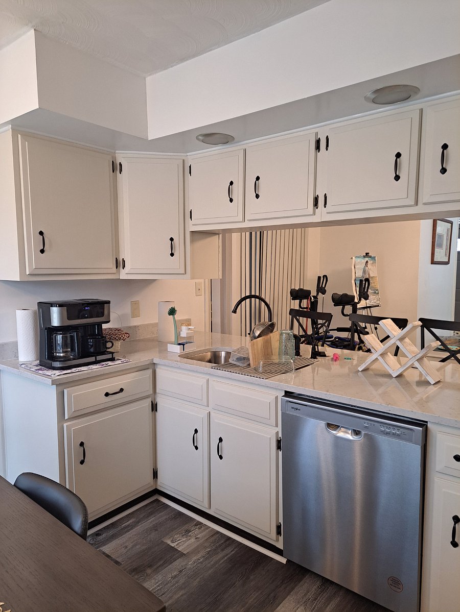 Furnished Finder property 826200_1 photo 9