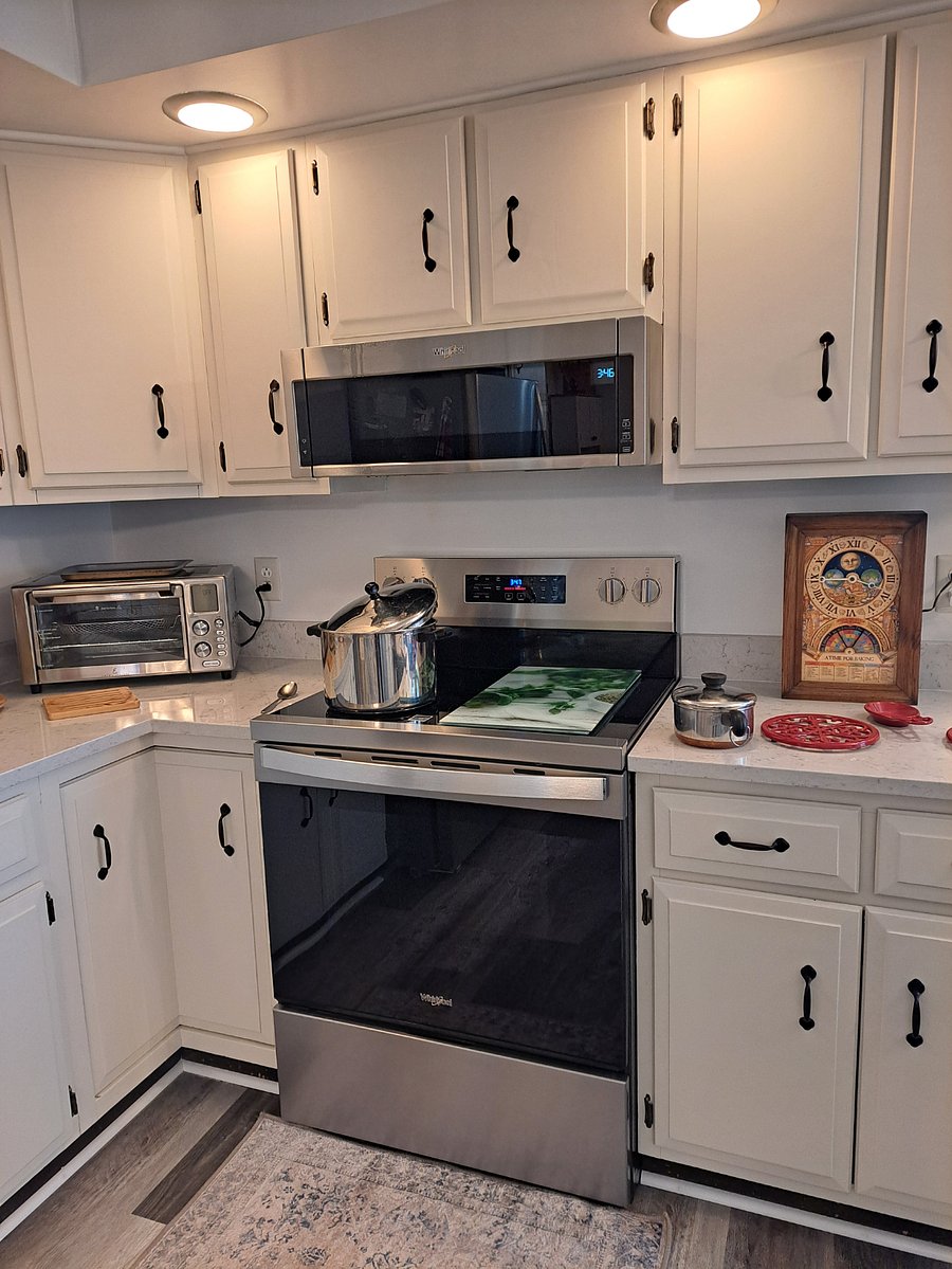 Furnished Finder property 826200_1 photo 11