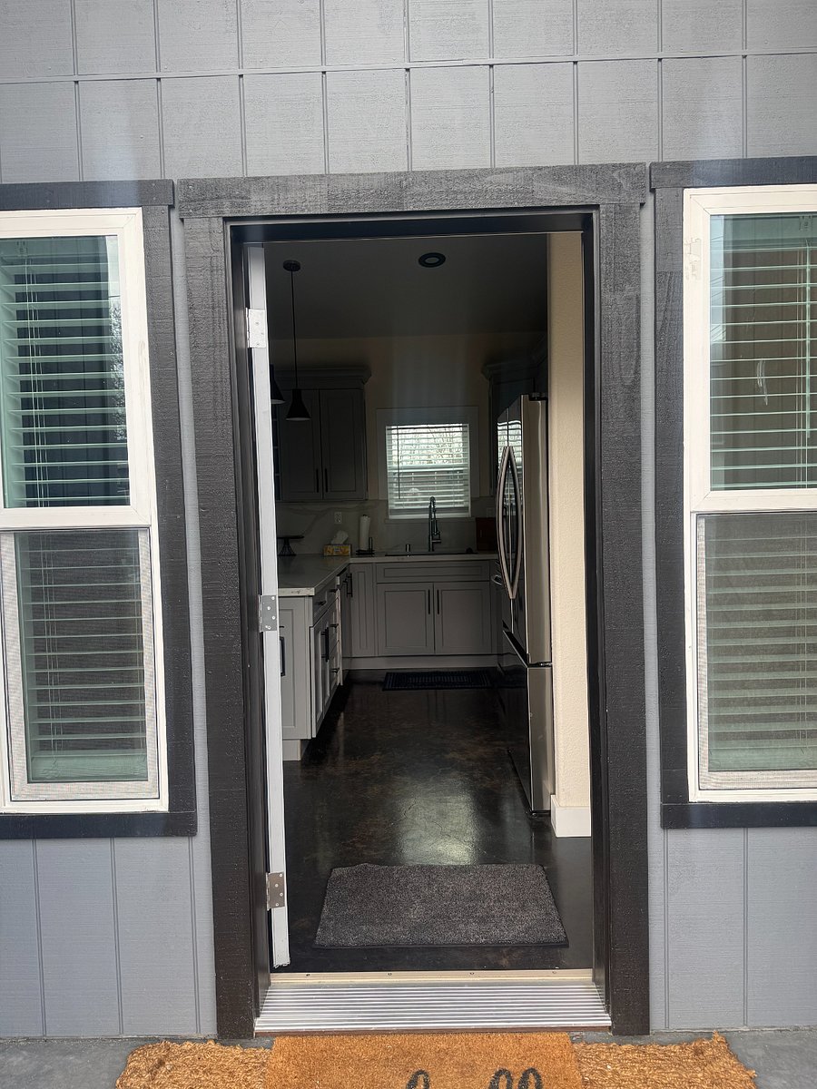 Furnished Finder property 826264_1 photo 2