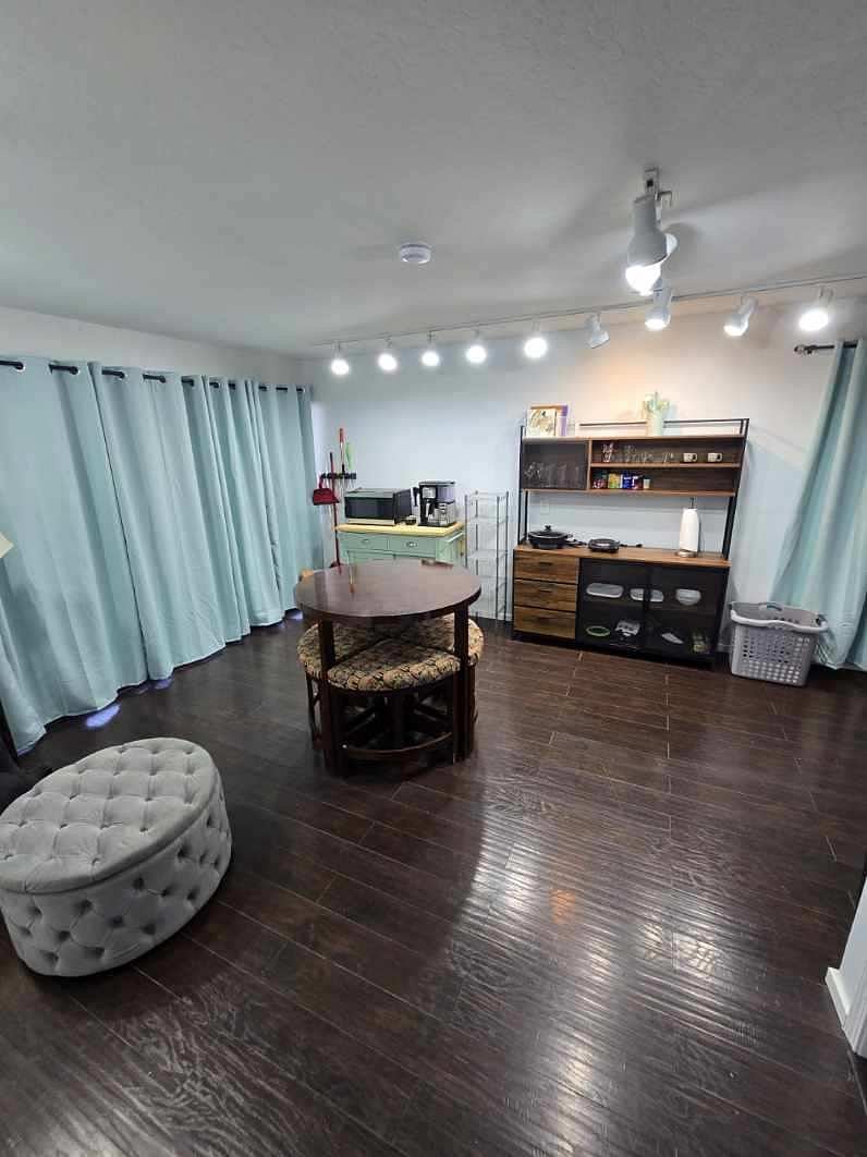 Furnished Finder property 826277_1 photo 16