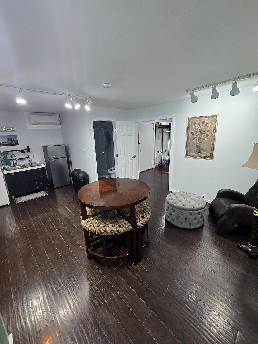 Furnished Finder property 826277_1 photo 18