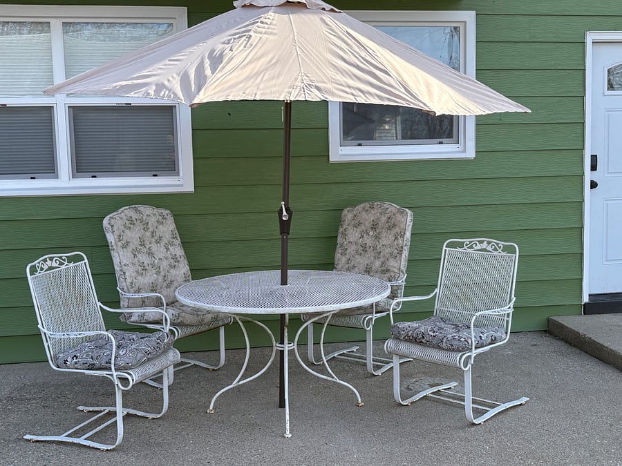 patio table for 4