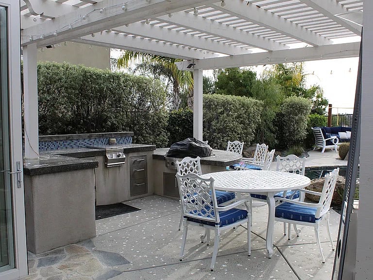 Furnished Finder property 826402_1 photo 17