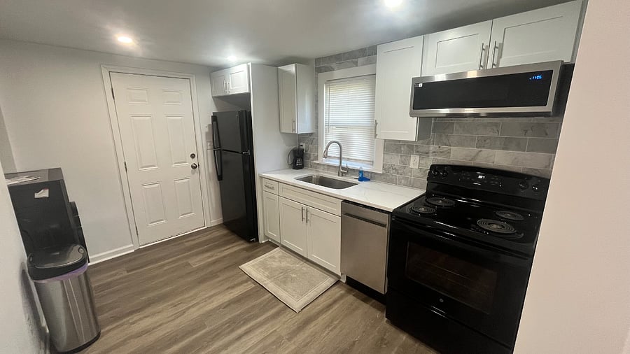 Furnished Finder property 826441_1 photo 14