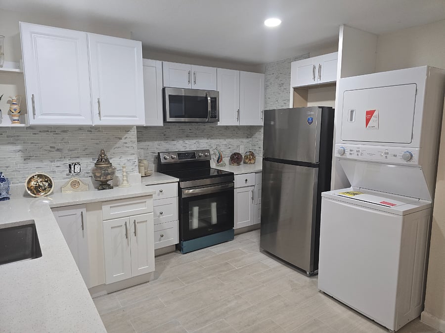 Furnished Finder property 826471_1 photo 7