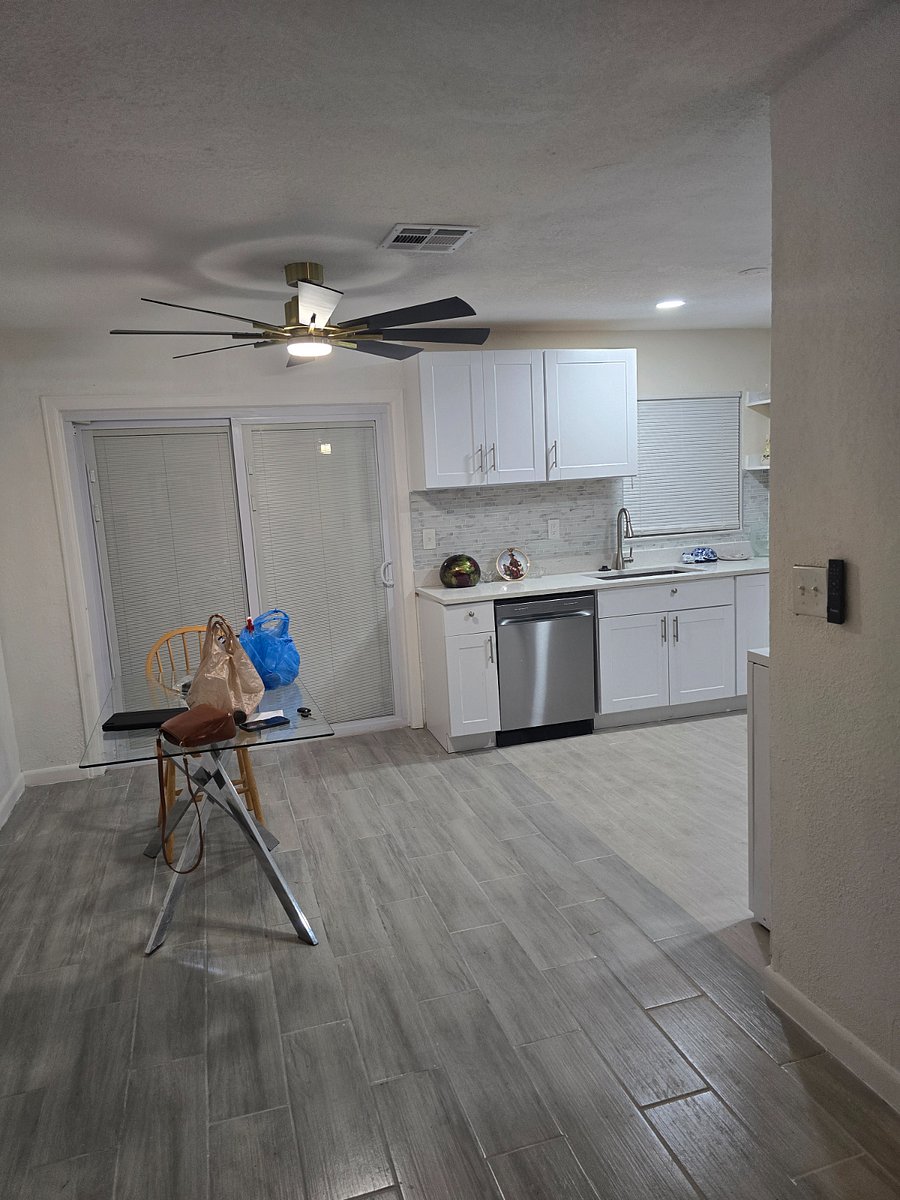 Furnished Finder property 826471_1 photo 12