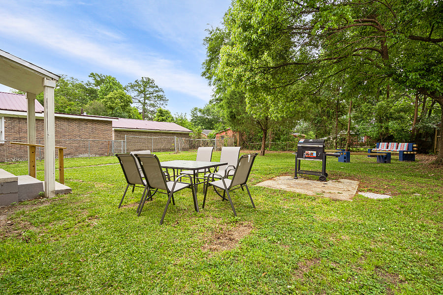 Furnished Finder property 826515_1 photo 18