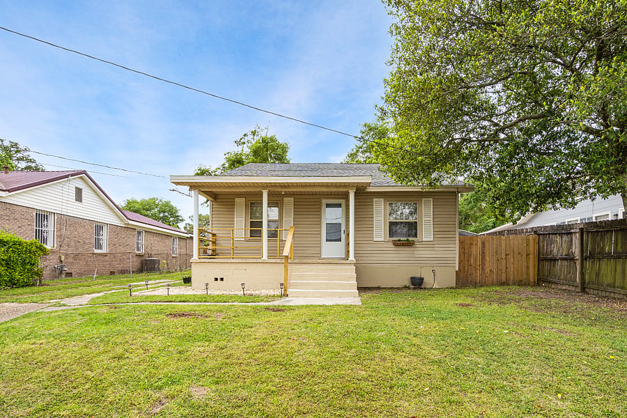 Furnished Finder property 826515_1 photo 17