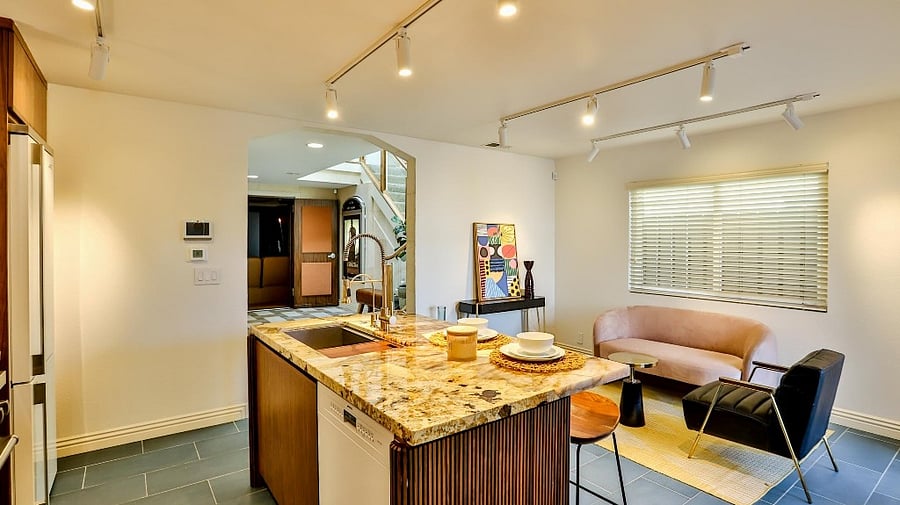 Furnished Finder property 826517_1 photo 4