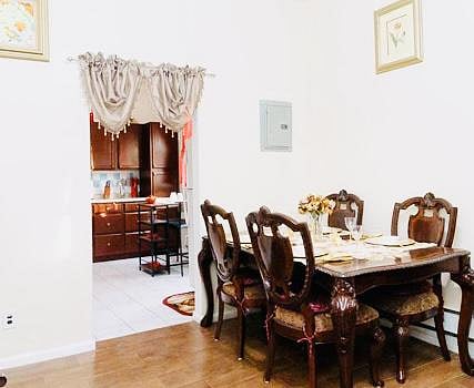 Furnished Finder property 826519_1 photo 11