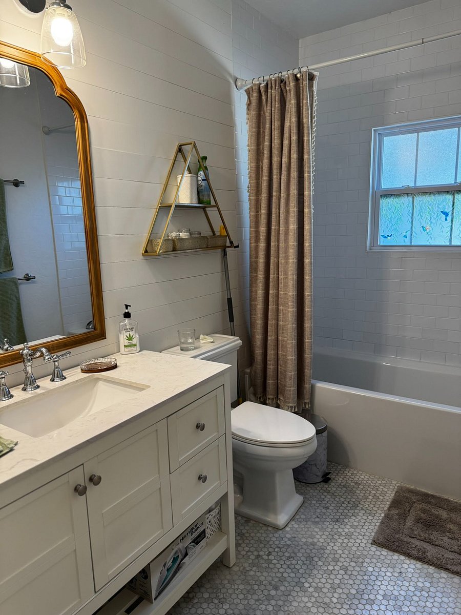 Furnished Finder property 826546_1 photo 21