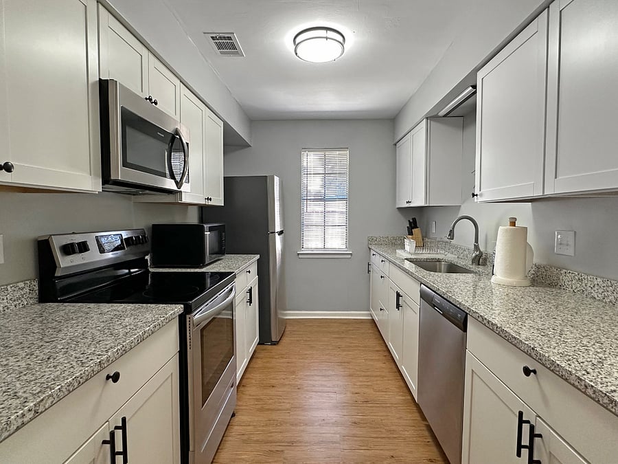 Furnished Finder property 826592_1 photo 3