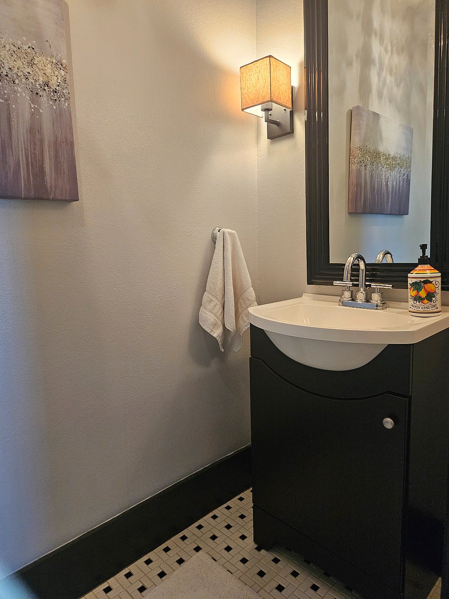 Furnished Finder property 826637_1 photo 14
