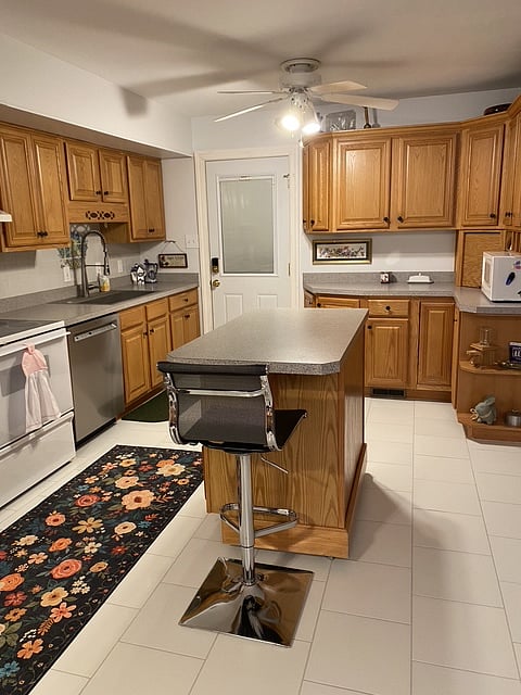 Furnished Finder property 826642_1 photo 6