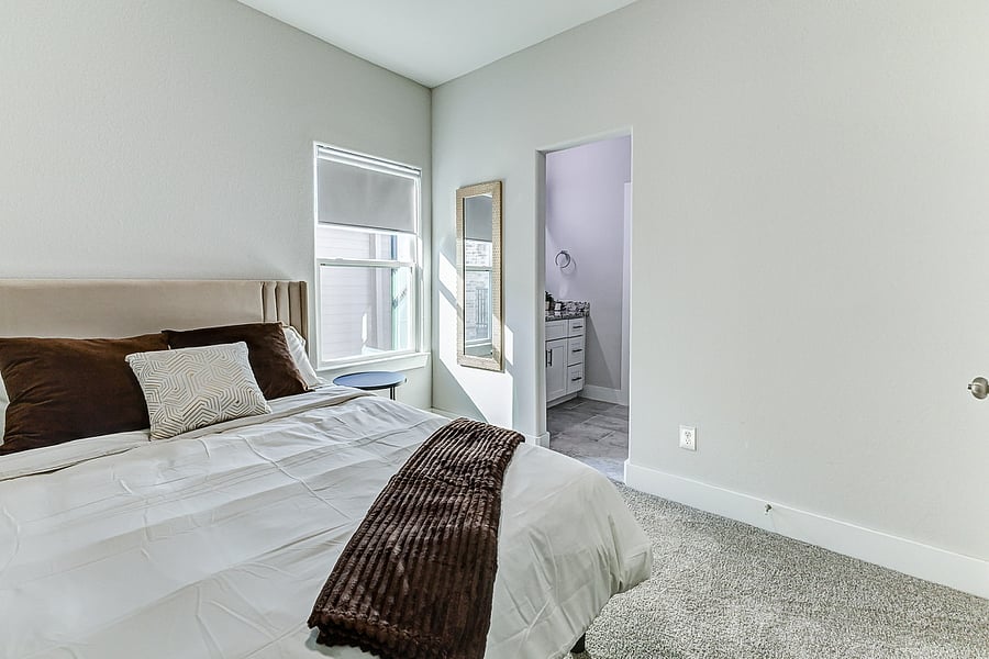 Furnished Finder property 826690_1 photo 12