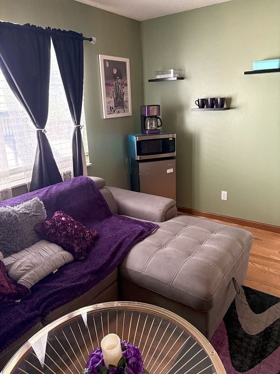 Furnished Finder property 826698_1 photo 3