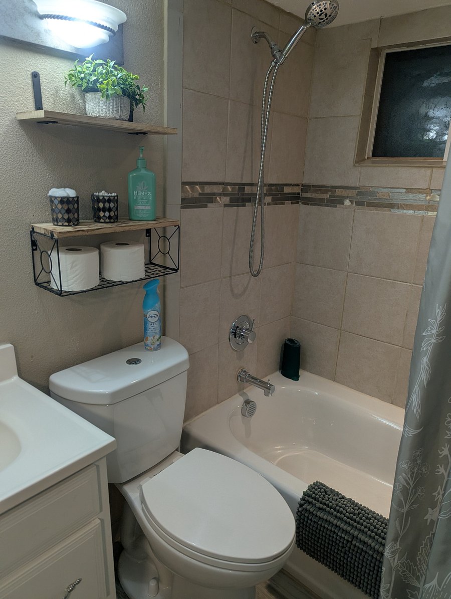 Furnished Finder property 826701_1 photo 7