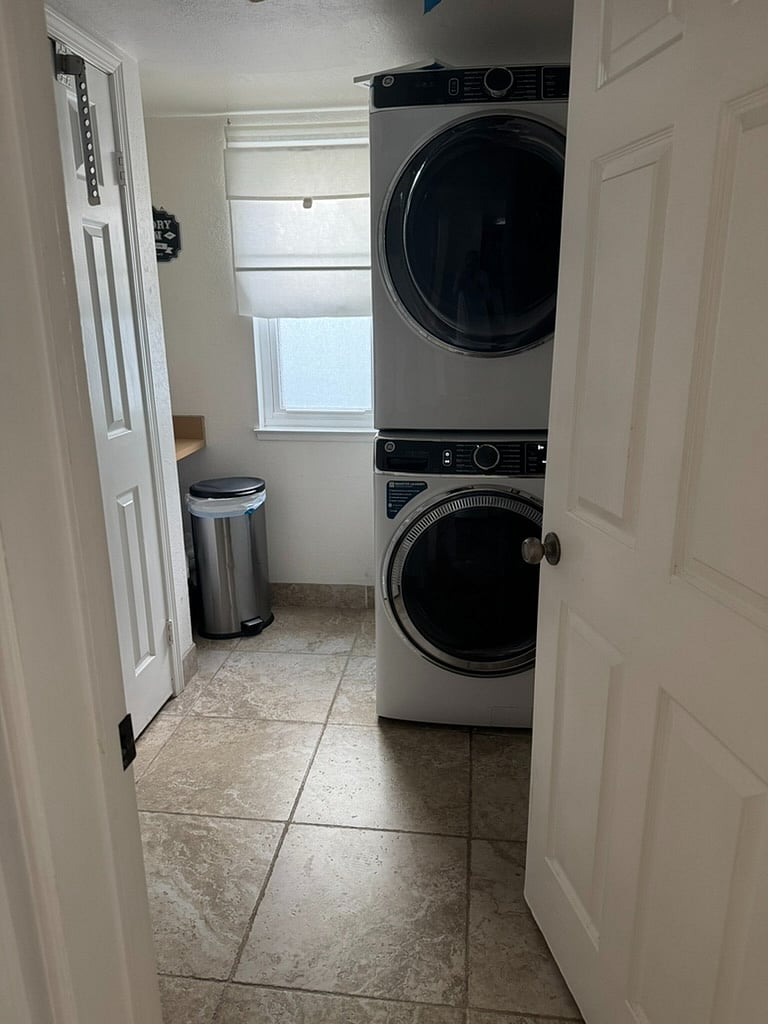 Furnished Finder property 826738_1 photo 9