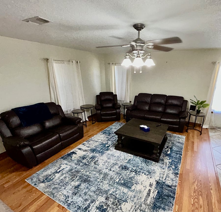 Furnished Finder property 826742_1 photo 4