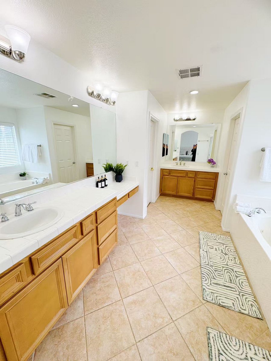 Furnished Finder property 826754_1 photo 22