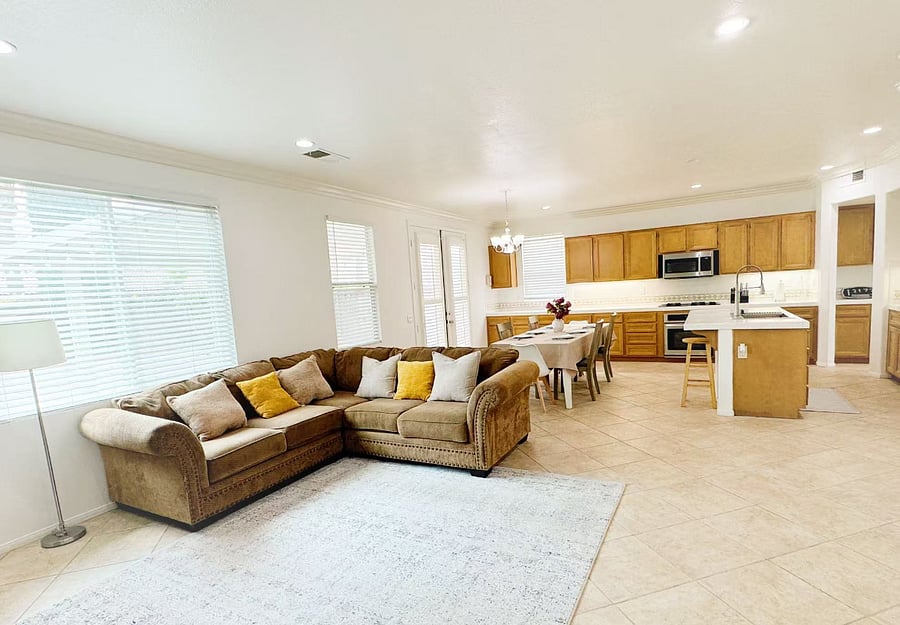 Furnished Finder property 826754_1 photo 26