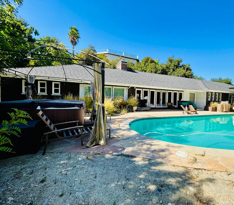 Furnished Finder property 826771_1 photo 3