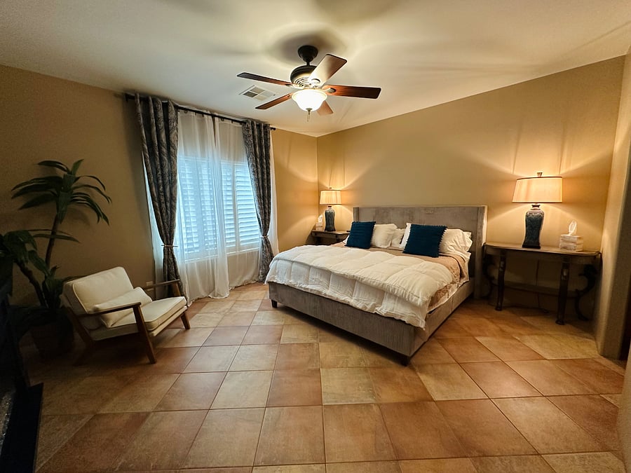 Furnished Finder property 826784_1 photo 1