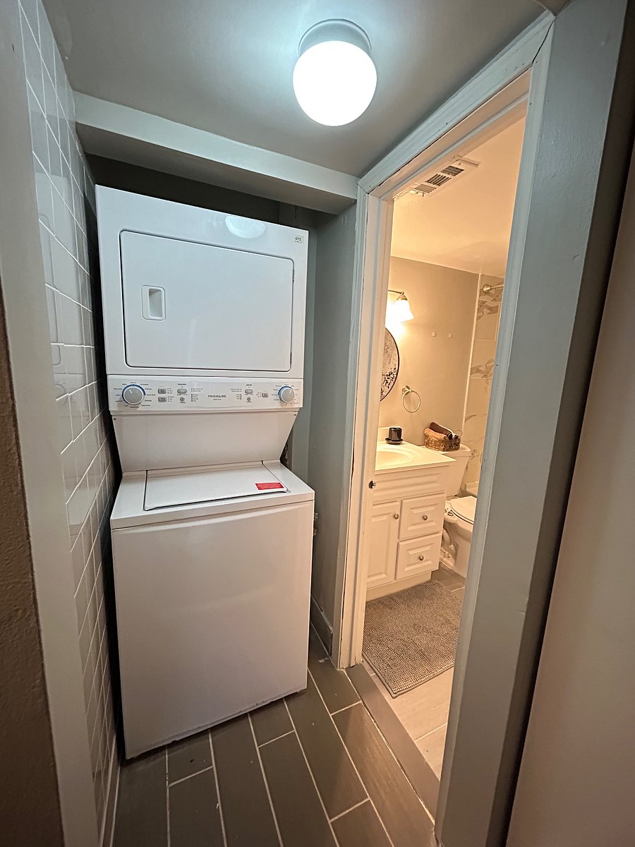 Furnished Finder property 826786_1 photo 26