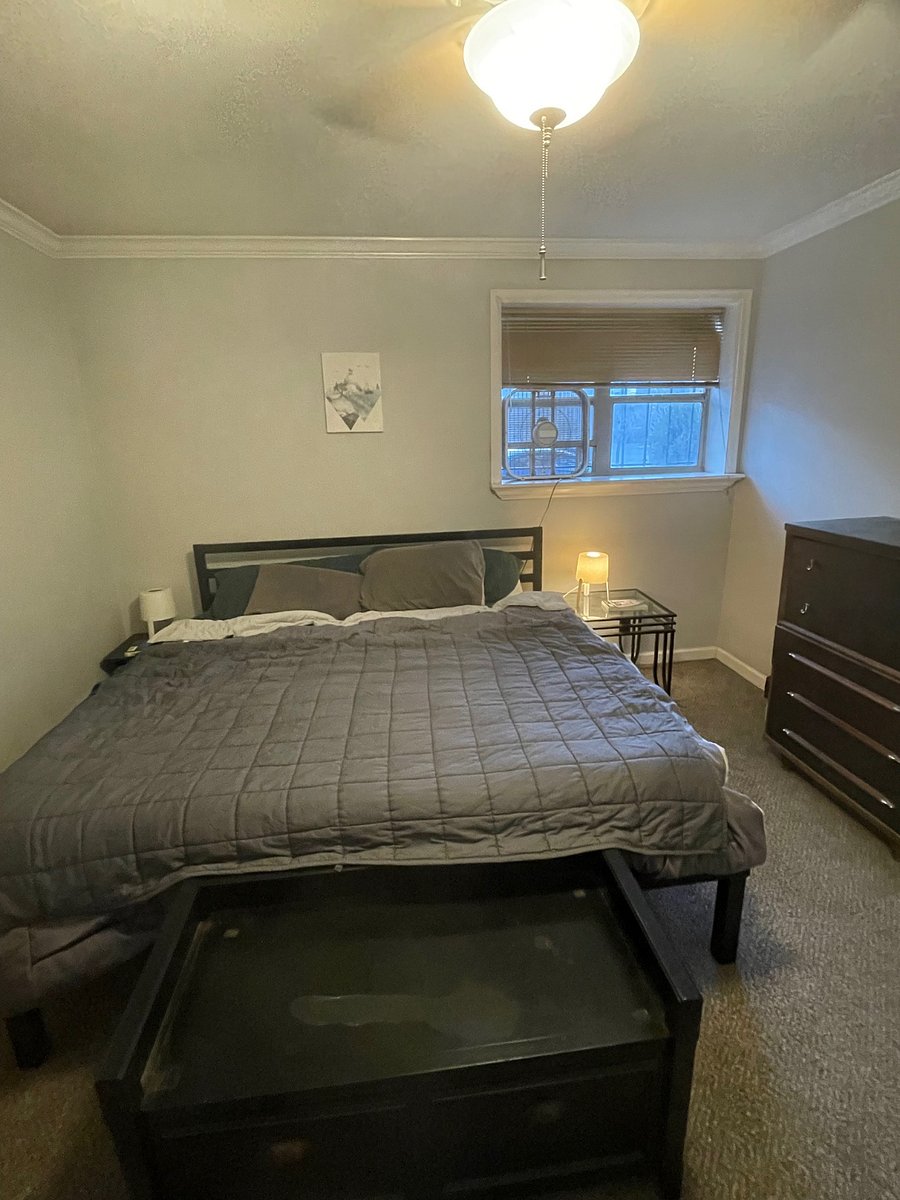Main Bedroom King Bed