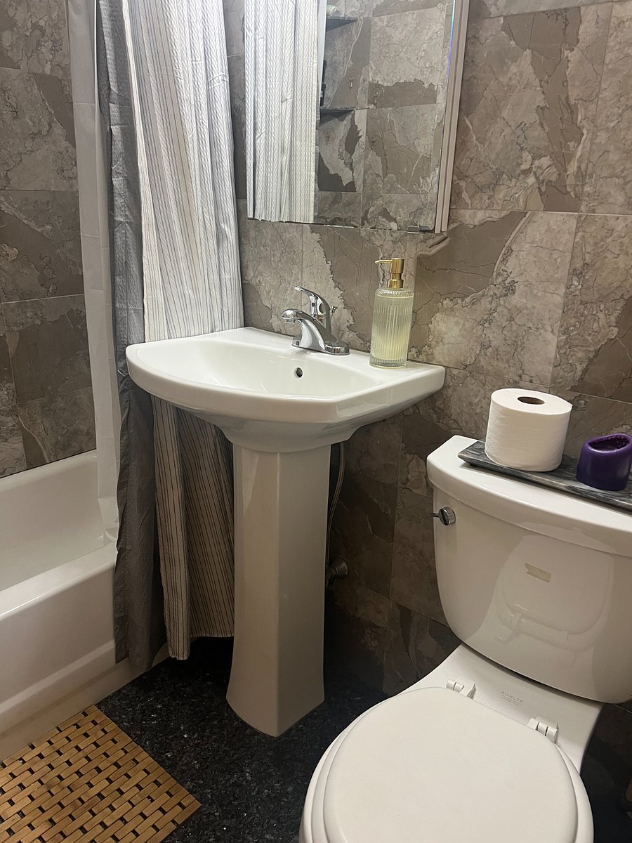 Furnished Finder property 826901_1 photo 16