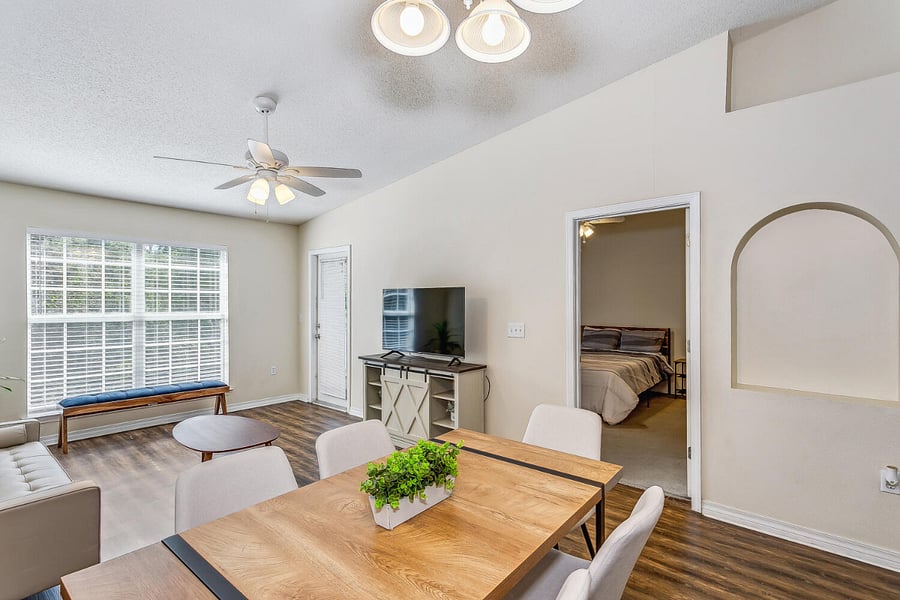 Furnished Finder property 826955_1 photo 3