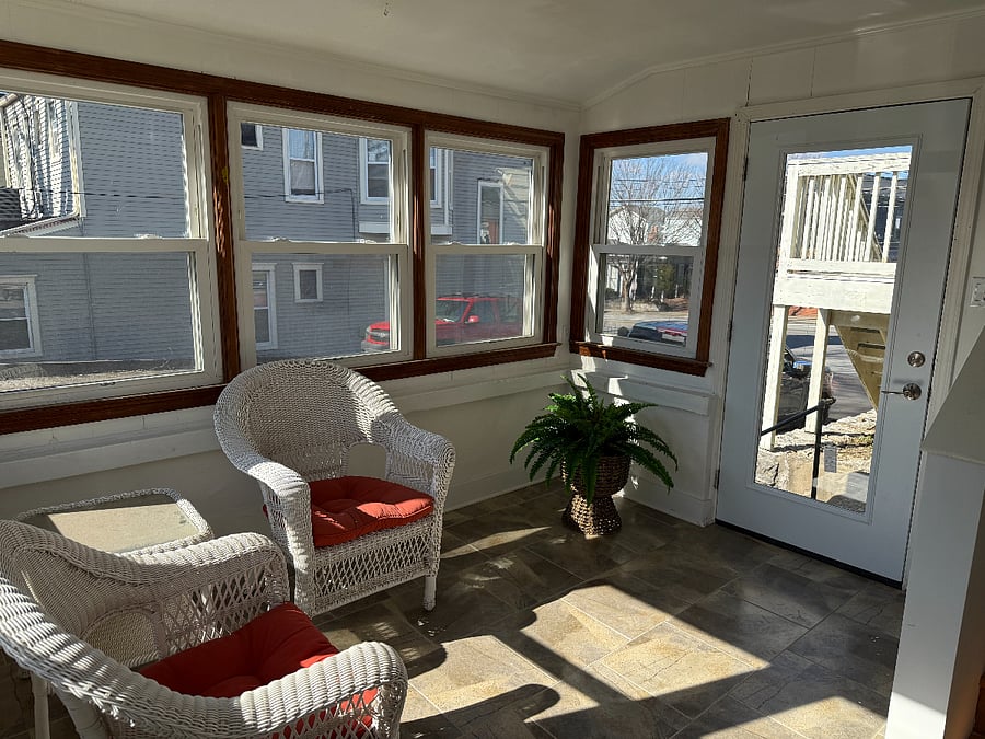 Sun porch